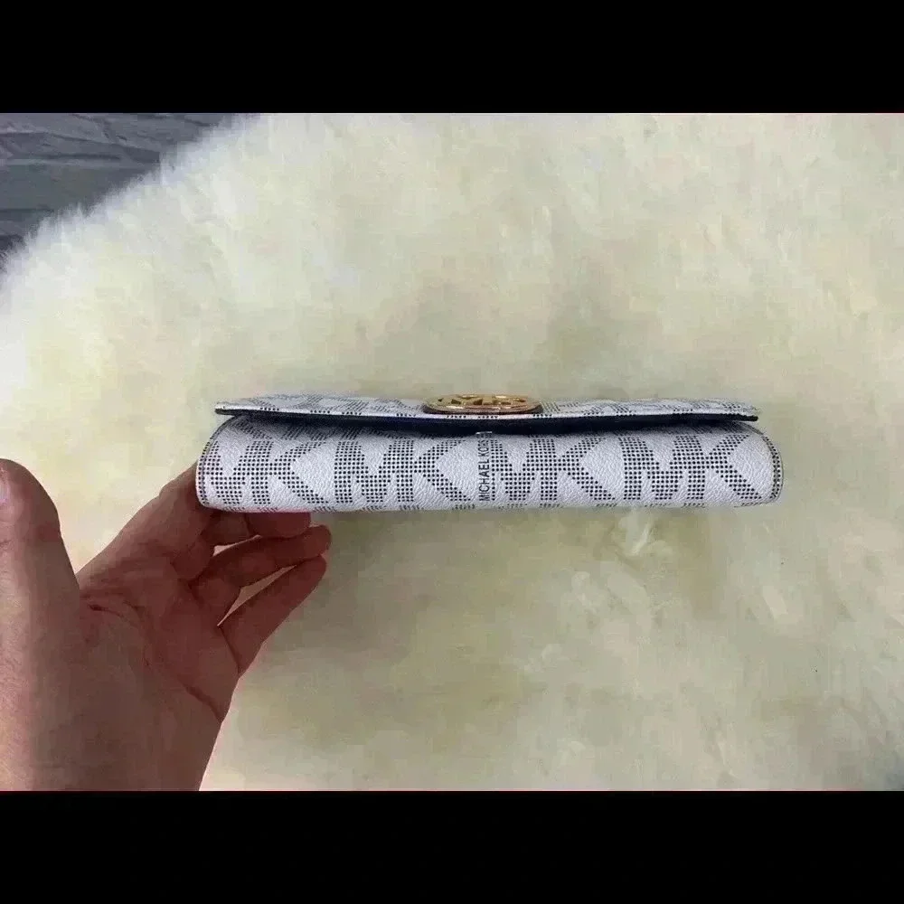 MICHAEL KORS Navy/White Fulton Continental Wallet - Picture 5 of 6